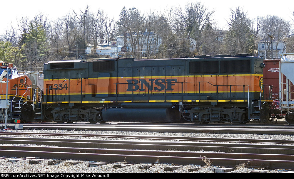 BNSF 334